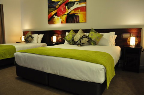 Alexandra Hills Hotel - Stays Accommodation 5