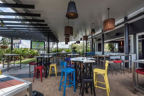 Alexandra Hills Hotel - Stays Accommodation 8