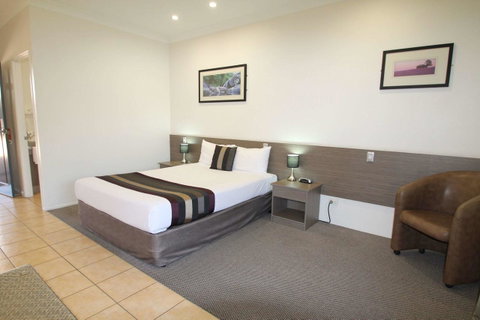 Midlander Motor Inn - Stayed 13