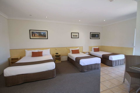 Midlander Motor Inn - Stayed 20
