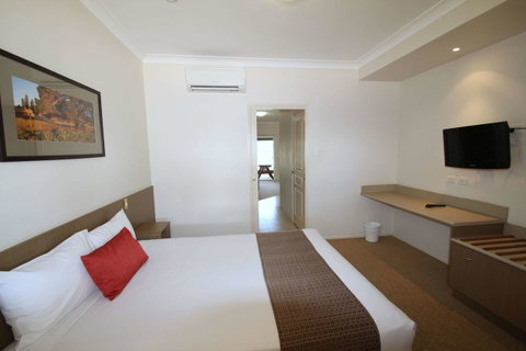 Midlander Motor Inn - Stayed 18