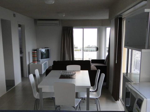 Bayview Harbourview Apartments - Stayed 22