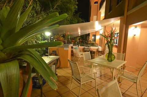 Martinique On Macrossan - Stayed 15