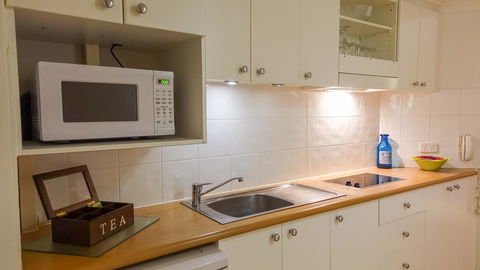 Martinique On Macrossan - Stayed 5