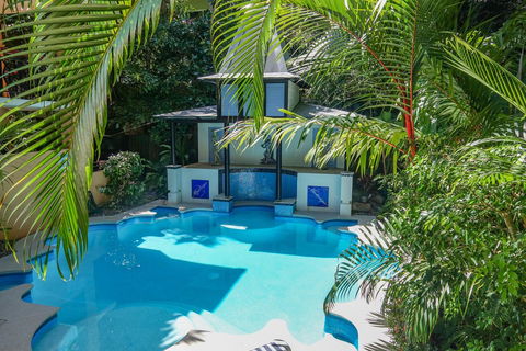 Martinique On Macrossan - Stayed 10