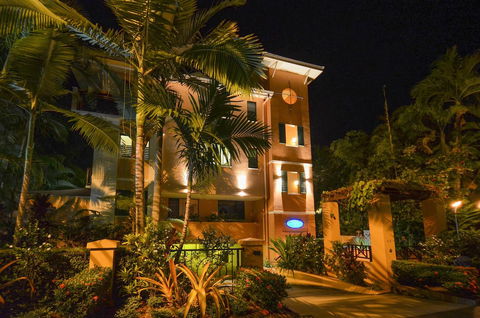 Martinique On Macrossan - Stayed 20