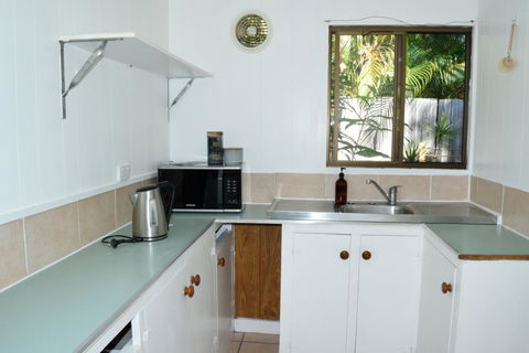 1 Min. Walk To Beach Horeseshoe Bay Holiday Units - Stayed 5