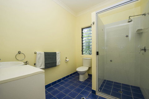Manyana, 3 Opalia Court - Stayed 2