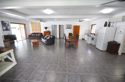 Island Adventure Holiday House - Stayed 4