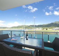 Blue on Blue Superior Studio Room 1241 - Stays Accommodation