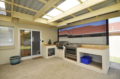 Ocean Wave - Stayed 0