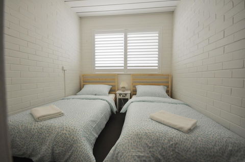 Ocean Wave - Stayed 15