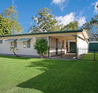 Lowset pet friendly cottage - Sunset Ave Bongaree - Stays Accommodation