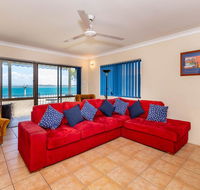 Fantastic Views from this top floor unit - Stays Accommodation