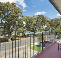 First floor unit close to shops park and waterfront - Stays Accommodation