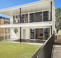 Waterfront Retreat with room for a boat - Welsby Pde Bongaree - Stays Accommodation