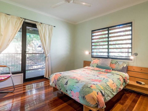 Billa Blue By Discover Stradbroke - Stays Accommodation 2