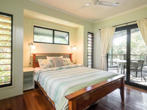 Billa Blue By Discover Stradbroke - Stays Accommodation 0