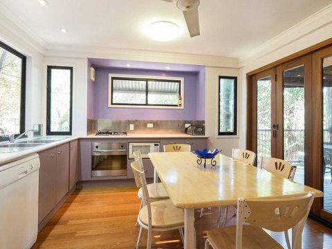 Billa Blue By Discover Stradbroke - Stays Accommodation 7