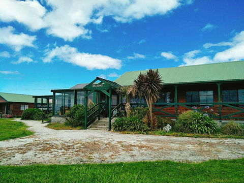 Baudins Accommodation And Restaurant - Stayed 16