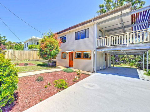 'Beach Break 2', 2/10 Lionel St - Downstairs Unit With Aircon - Stayed 0