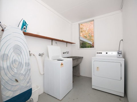 'Beachside' Shoal Bay, Unit 6 - Stayed 3