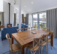 'Matilda' - Spacious  centrally located with great lake views - Stayed
