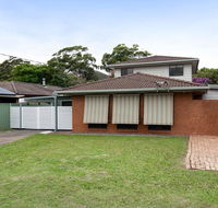 'Willows At The Bay' 111 Horace St - Large House with Aircon WIFI and Boat Parking. - Stayed
