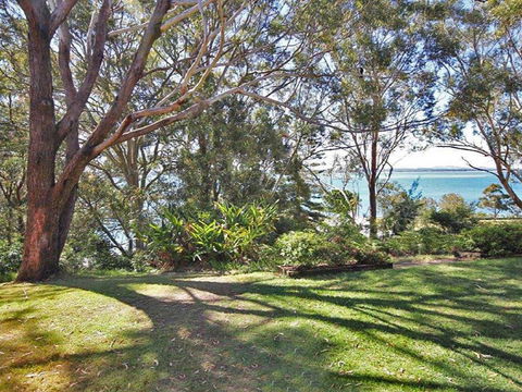 1 'Fiddlers Green' 62 Magnus Street - Ground Floor Unit Close To CBD - Stays Accommodation 1