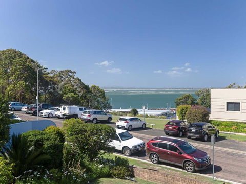 1 'Portofino' 7 Laman Street - Aircon & 1st Level Unit - Stayed 0