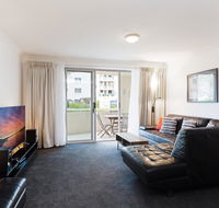 1 'SEASHELLS' 21-23 MAGNUS STREET - WIFI POOL LIFT  AIR CONDITIONING - Stayed