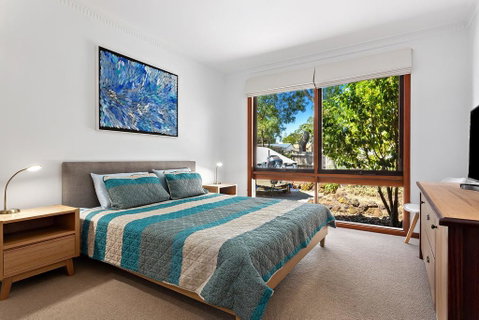 1 Gordon St, Cowes - Kenros Beach House - Stayed 3