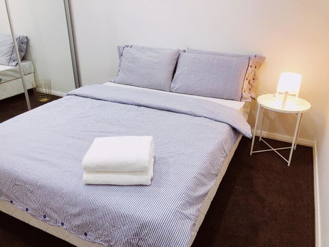 1 Pearl Street - Stayed 1