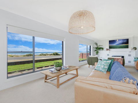 10 OCEAN VILLA - Stayed 1
