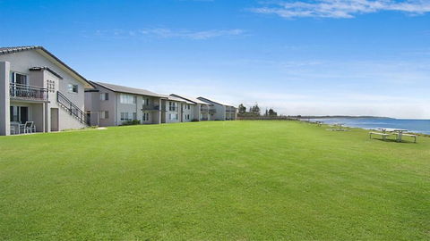 10T Beachfront Apartments - Stayed 1