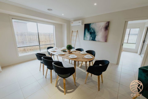 113, Balanchin Street Family Resort In Point Cook - Stays Accommodation 2