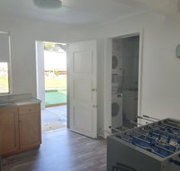 12 Cooloola Drive - Family home close to beach pet friendly