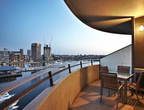 1201P Docklands 2Bed 1bath Water View - Stayed 1