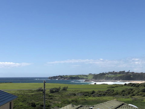 121 Montague Avenue, Kianga - Stays Accommodation 1