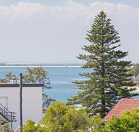 13 'Cote D'Azur' 61 Donald Street - Lovely unit with air con pool lift and WiFi - Stayed