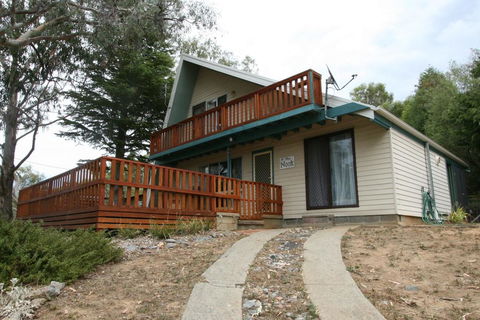 14 Cobbon Crescent Jindabyne - Stayed 3