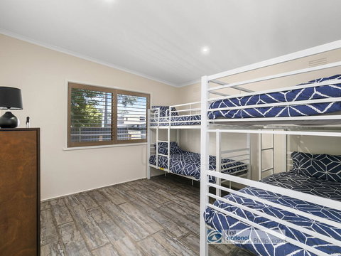 16 McKenzie Road - Stayed 3