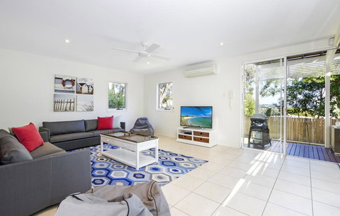 16 The Quarterdeck - Stays Accommodation 3