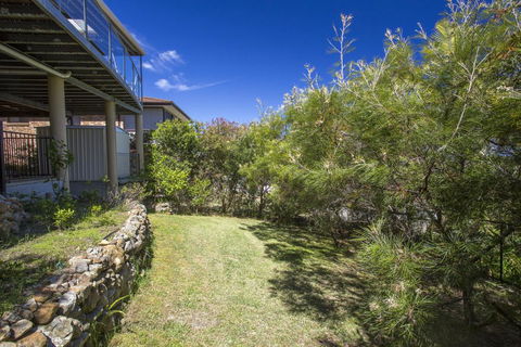 17 Canberra Crescent - Prestige Views At Burrill Lake - Stayed 2