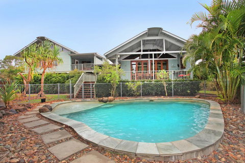 18 Northbeach Place, Mudjimba Beach - Pet Friendly, Linen Included, WIFI - Stayed 1