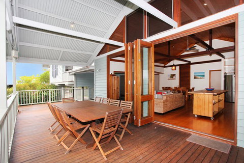 18 Northbeach Place, Mudjimba Beach - Pet Friendly, Linen Included, WIFI - Stayed 3
