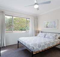 2 'Bronte Court' 17 Magnus Street - air con complex pool and centrally located - Stayed