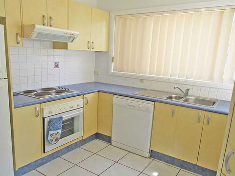 2 'Mahi Mahi', 5 Achilles Street - 3 Bedroom Between Shoal Bay And Little Beach - Stayed 3