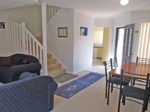 2 'Mahi Mahi', 5 Achilles Street - 3 Bedroom Between Shoal Bay And Little Beach - Stayed 2