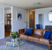 2 Bdrm South Yarra Apt With Balcony and Parking